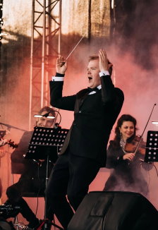 Рок хиты с симфоническим оркестром