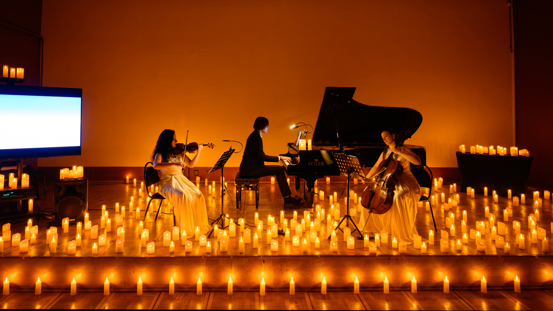 Ludovico Einaudi. Неоклассика при свечах